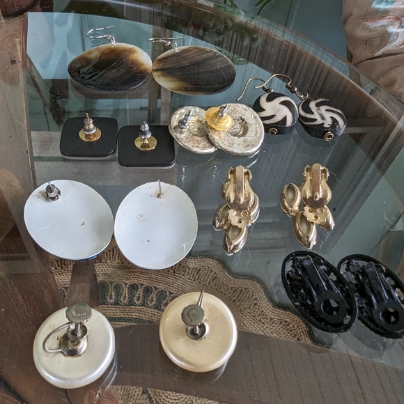 Lot of Vintage Earrings - Picture 6 of 6